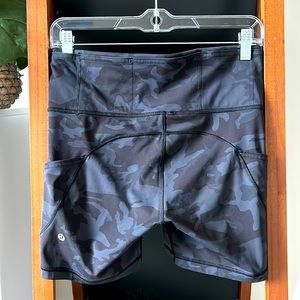 Lululemon Fast and Free camo short size 8